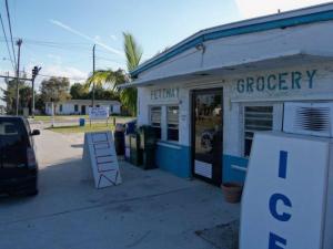 Pettyway Grocery has been in business since the early 1900s. Photo Duren Rooing, Facebook.
