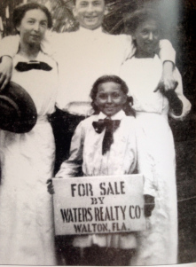 The Waters family promoting St Lucie Gardens 1910. (Photo Reginald Waters Rice) from Jensen and Eden by Sandra Henderson Thurlow.