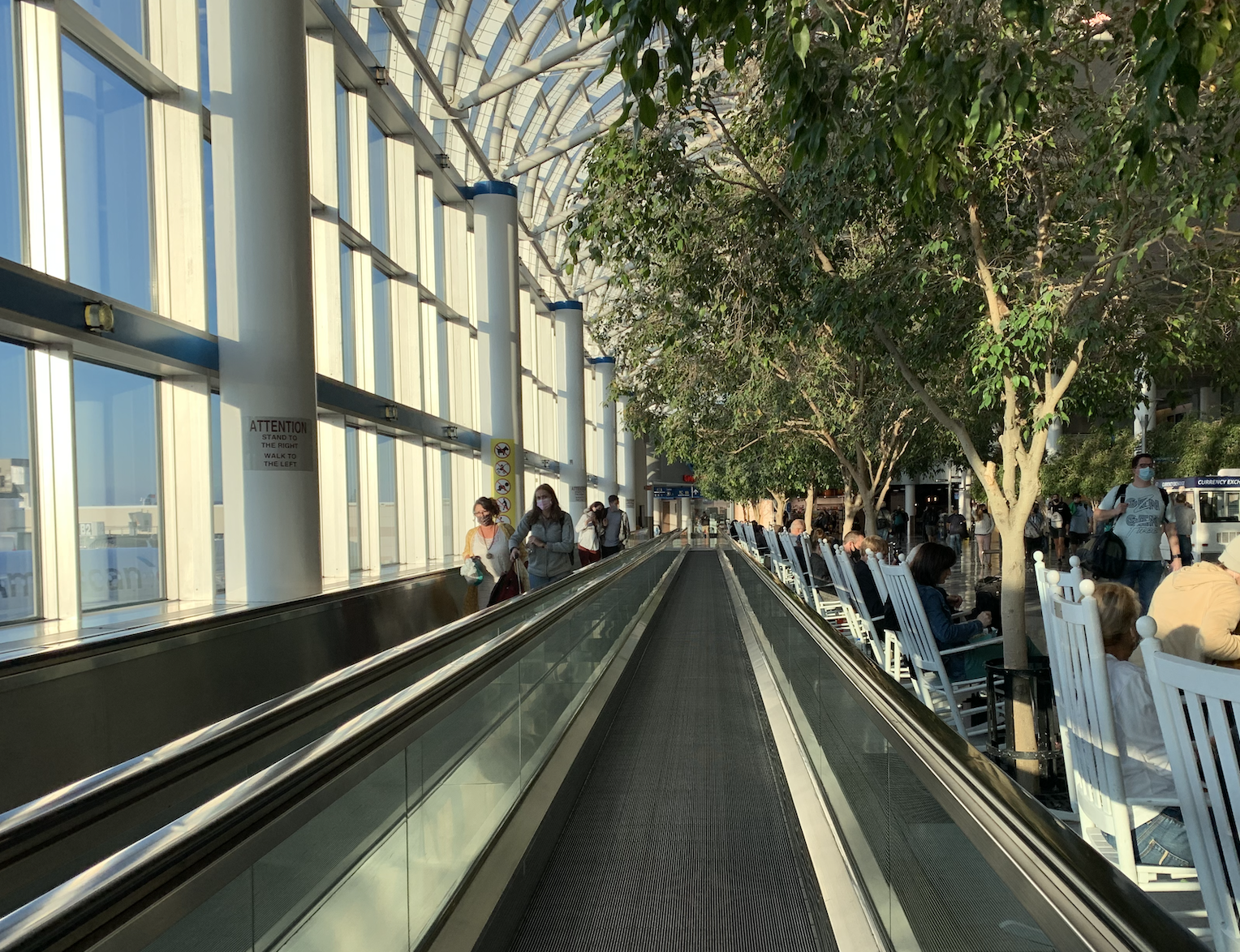 Airlines struggling to meet the surge in travel demand as the holidays approach